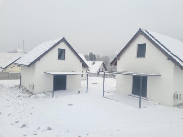 Jagodowe wzgórze domki z sauną i balją