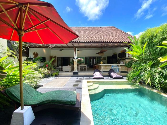 Superb Location! Modern 2BR Seminyak Oasis with Pool & Garden
