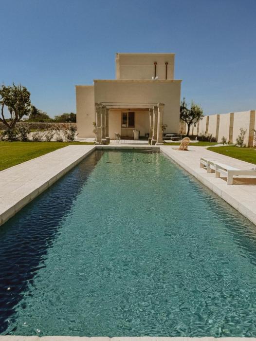 19Th-Century Villa With Pool And Olive Grove Near Nardò