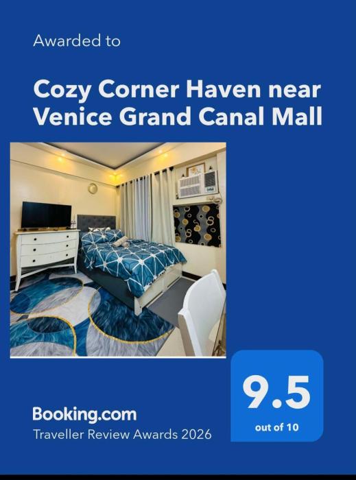 Cozy Corner Haven near Venice Grand Canal Mall
