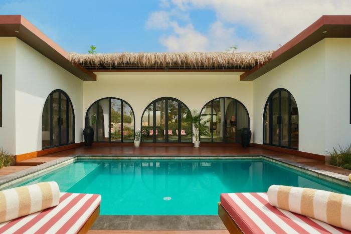 Brand new 5BD Villa with pool and kids playground Kuta, Lombok 8 min from central Kuta in heart of nature