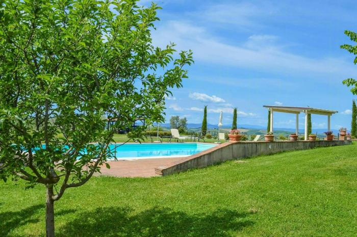 Stone House Apartment With Pool In Tuscan Hills