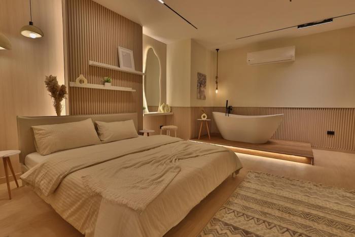 Luxury Studio with Bathtub Near City Stars