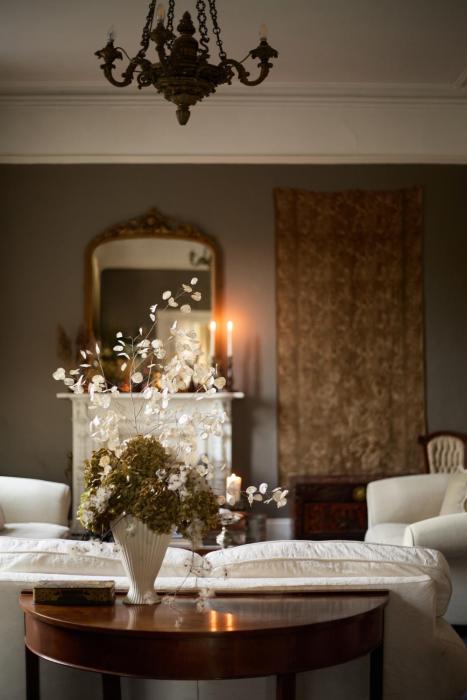 Luxury Escape at The Almanage: Room 1