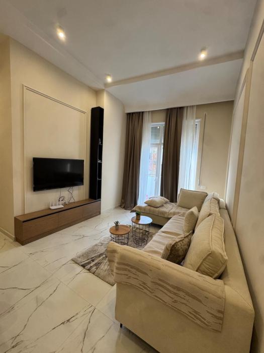 EDEN Elegant Urban Stay in the Heart of Tirana