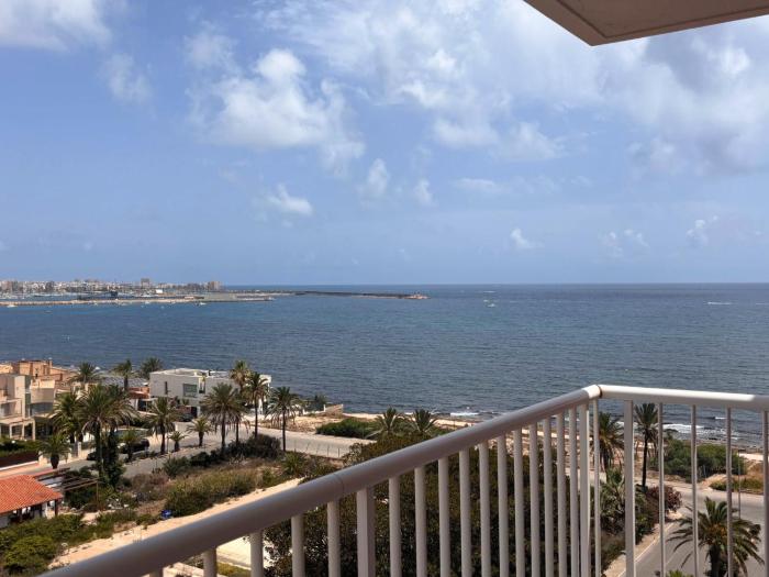 Foques Sea & Garden Views