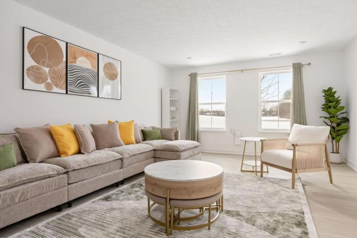 Brand-New Luxury Townhome in Noblesville