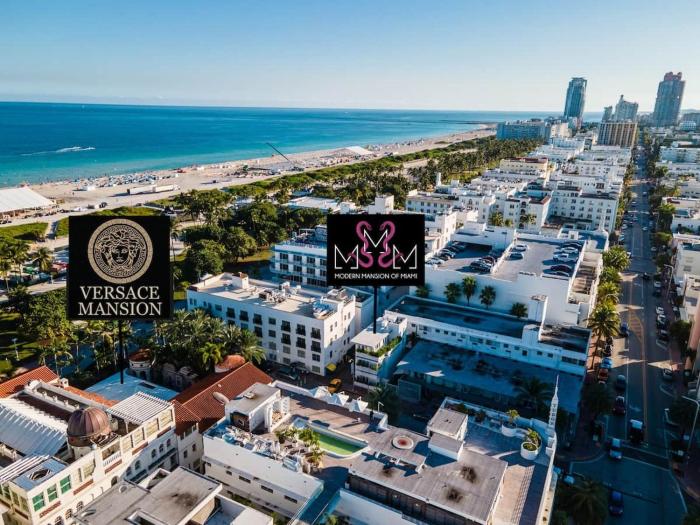 Versace Mansion Neighbor (Floor 1) Sleeps 9