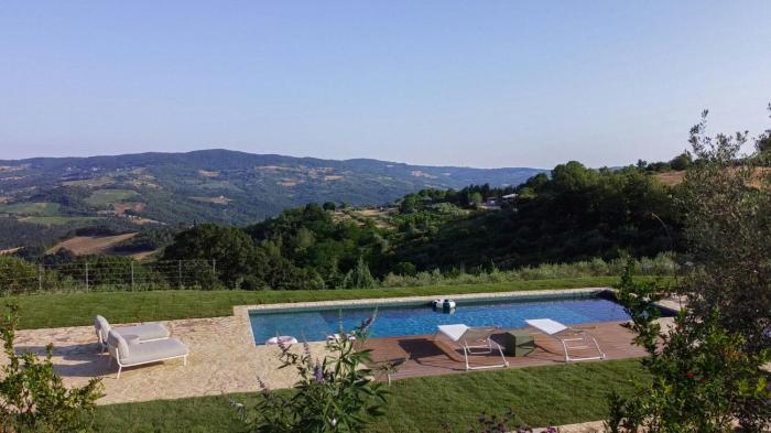 Villa Overlooking Monte Peglia Reserve