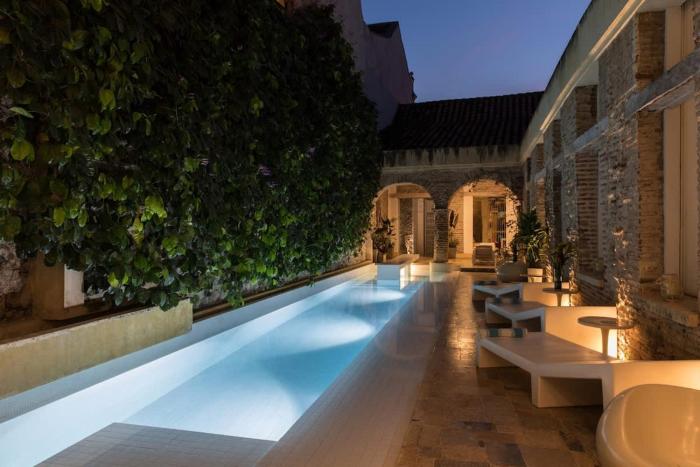 NOK Luxury Colonial Villa 6BR with Pool Staff & Breakfast at Getsemani