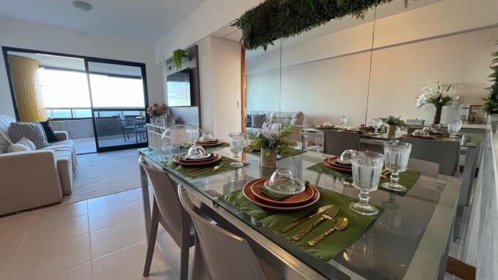 Apartamento amplo 2 quartos perto do Centro de Convenções ideal pra Família trabalho e carnaval