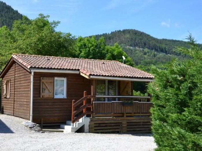 Chalet 4 pers avec terrasse à Roquefeuil - API-1-52-236