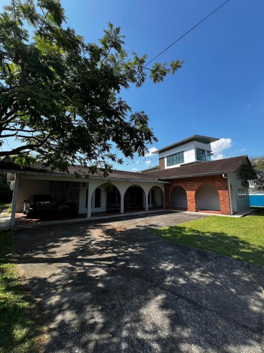 Johor-Singapore Cozy Bungalow