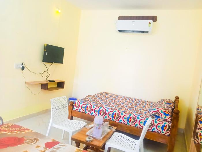 Raja Residency