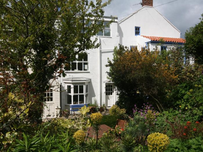Cliff Cottage Staithes