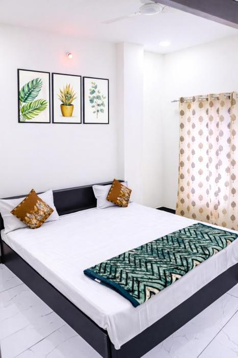 Aadvik Guest House