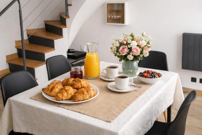 Duplex 4 Personnes 5 Minutes a pied du petit port et 10 Minutes de la plage