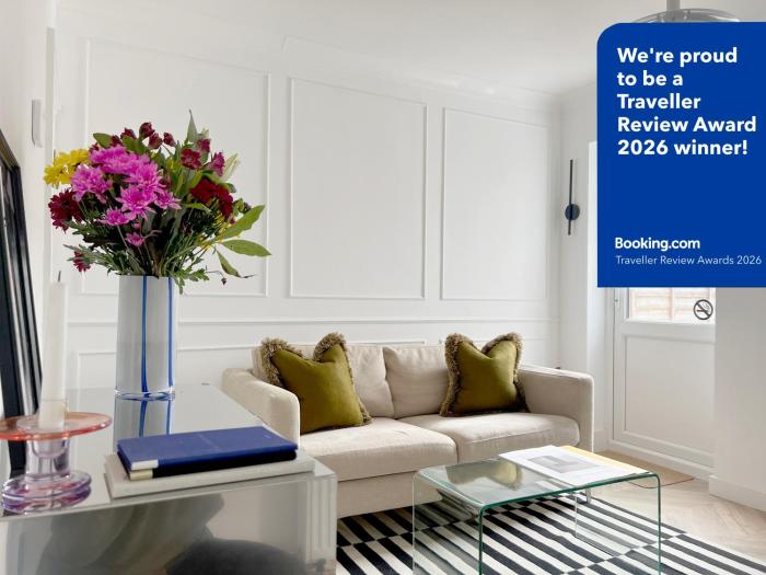 Modern Terrace home - 2 bedroom - University Hospital City Centre