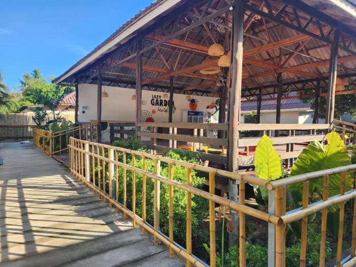 Lazy Garden Hostel