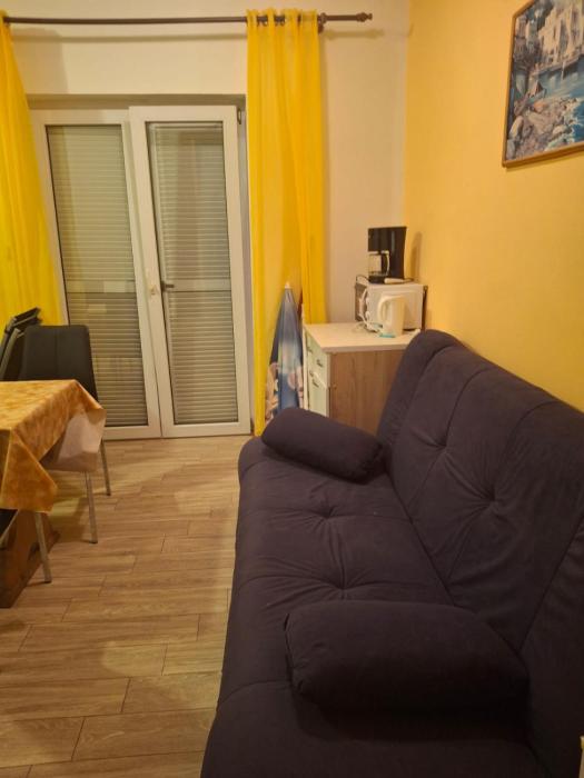 Apartment 696-6 for 2+2 pers. in Lopar