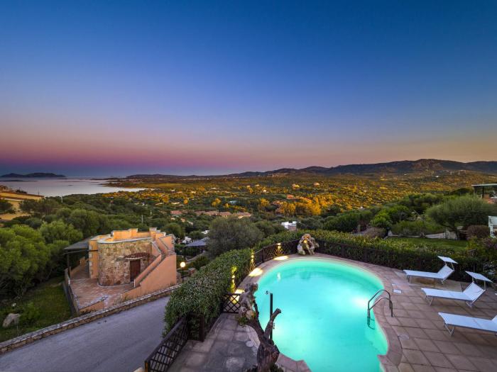 Villa Majra by Klodge