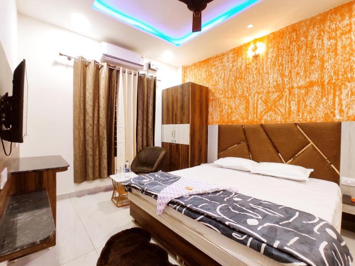 HOTEL THE VELVET PRIME - Premium & Luxury Suits Rooms