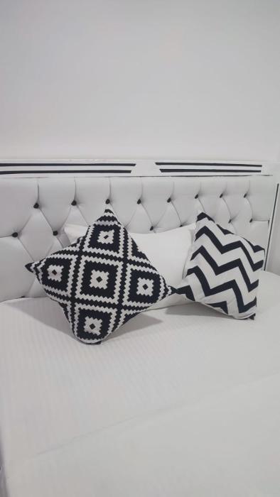 WEST SUITE STUDIOs apartments