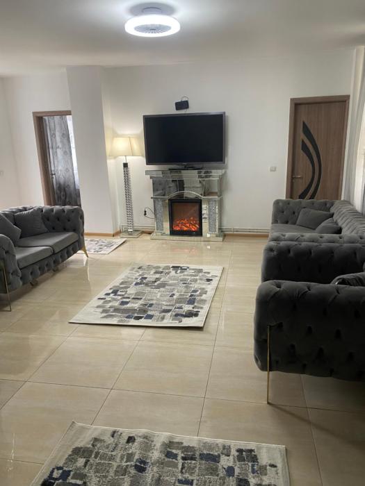 Sweet Home Apartment