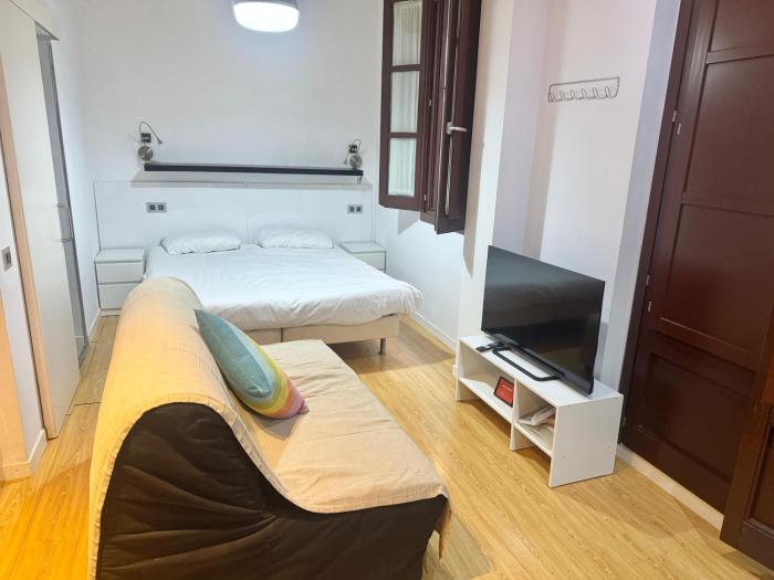 barceloneta street apartment 1