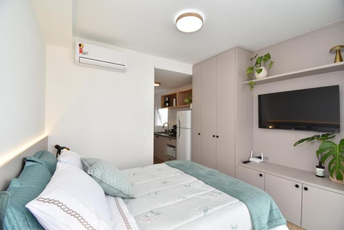 Cozy and complete studio with garage option