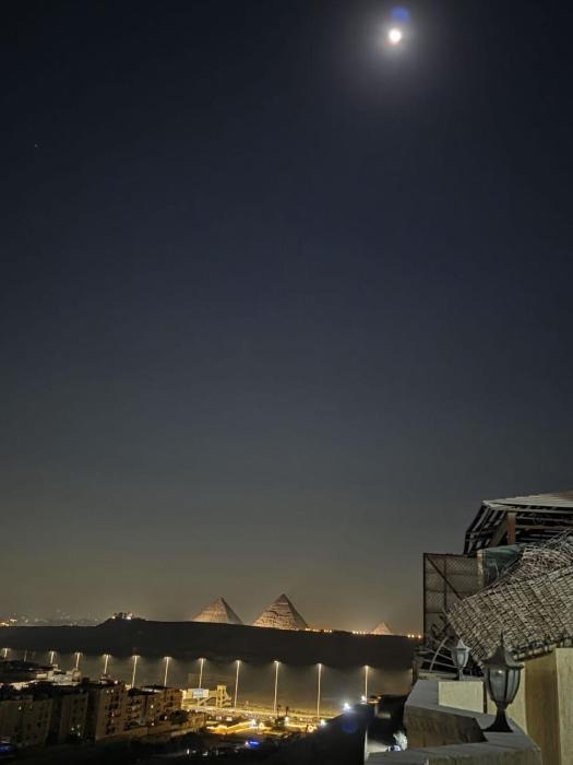 Hadayek pyramids view