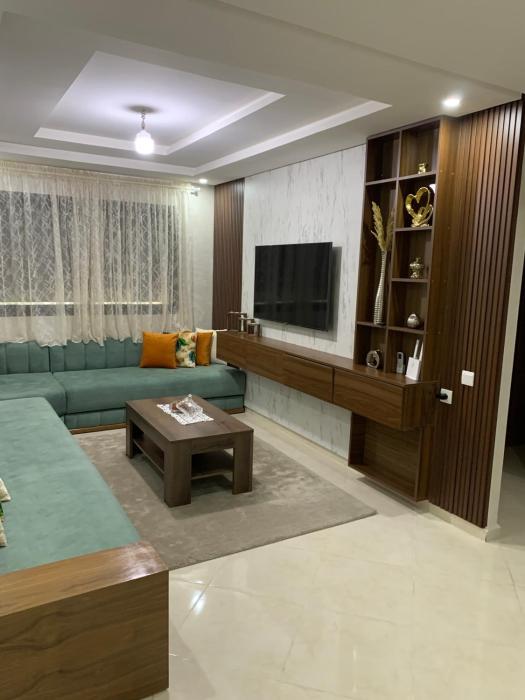 bel appartement juste à côté de McDonalds