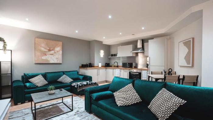 Leeds Penthouse - Sleeps 8 - Skyline View