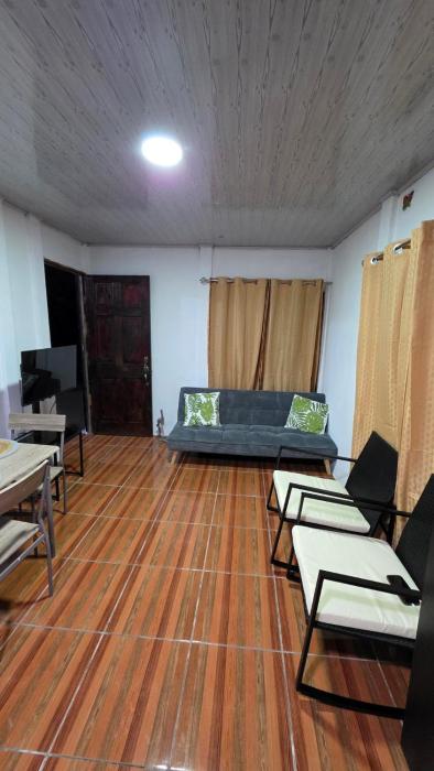 Casa Brisa Azul 5 minutes from the beach