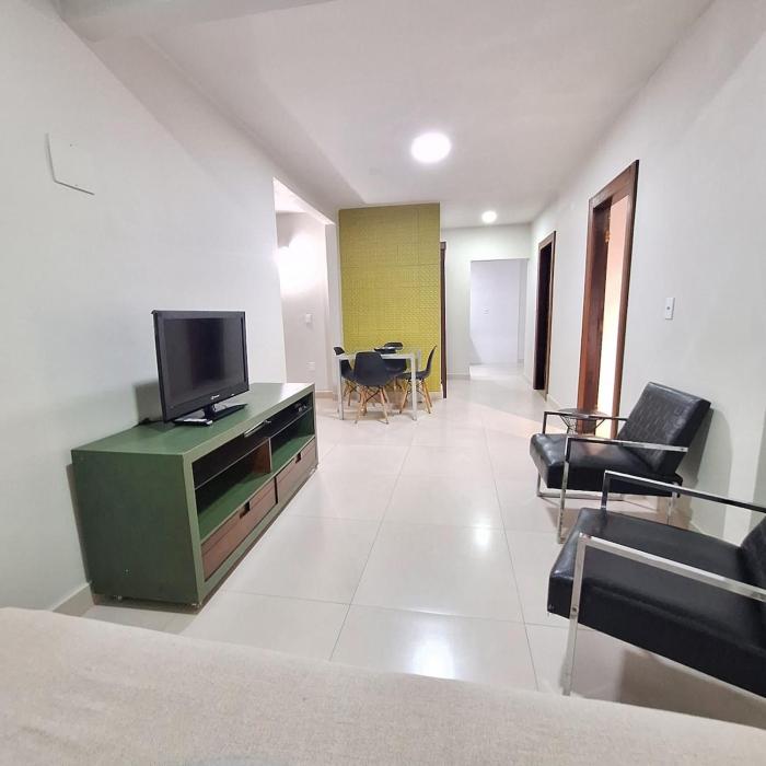 Praia dos Anjos 400 metros da orla, Wi-Fi, Garage