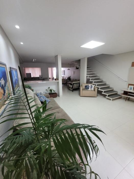 Casa frente mar- Porto Belo Perequê