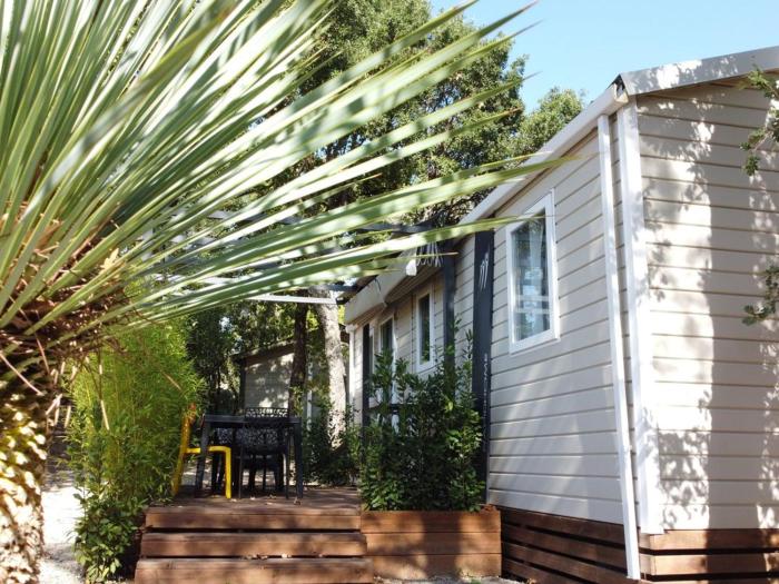 Mobil-home 6 pers avec Terrasse à Grimaud - API-1-52-1692