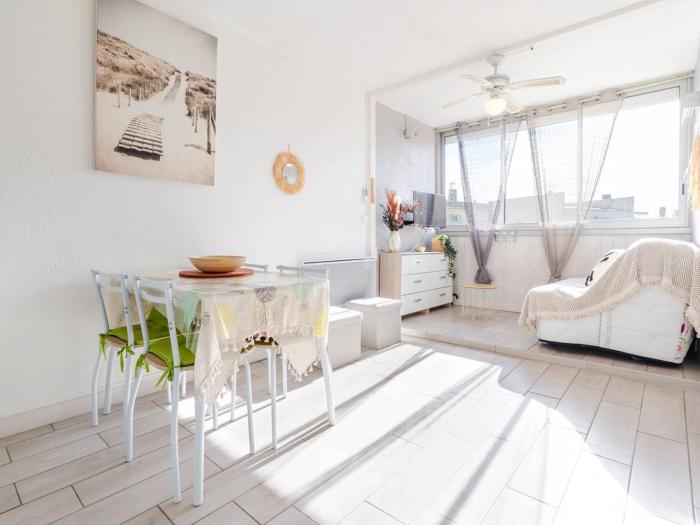 Charmant T2 rénové proche plage avec WIFI inclus - FR-1-409-294