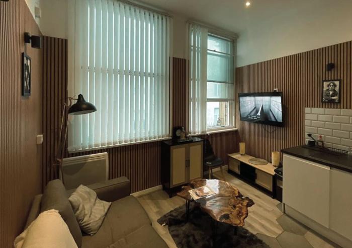 The Halifax Suites Near Albert Dock sleeps 3