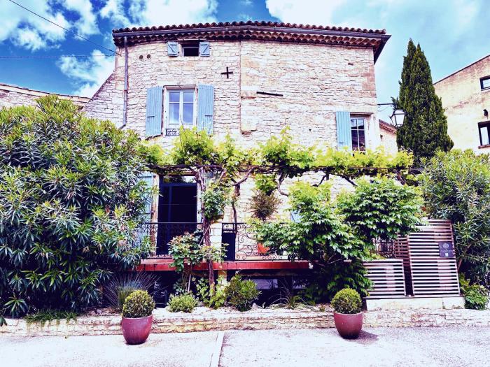 Les Lauriers Roses - Maison dHôtes