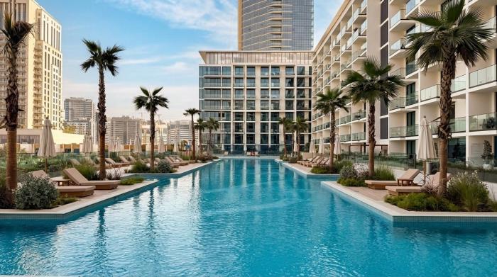 Binghatti Phoenix! Longest Pool in Dubai! Brand New Building, 2 Double Beds!