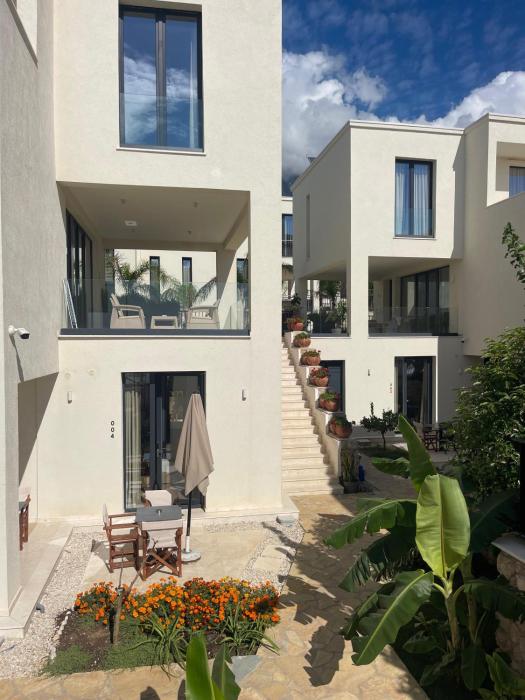 South Villas and Suites