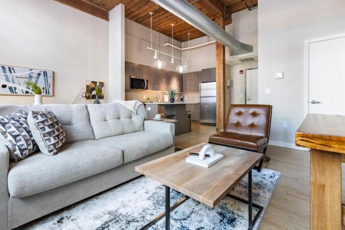 Landing Chic 1BD Courtyard Gym