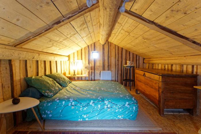 Maisonnette cocooning, ancien four à pain