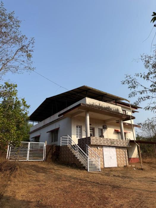 The White House Dapoli