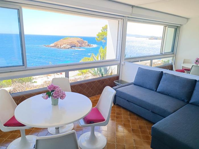 Appartement front de mer avec vue et accès mer exceptionnels