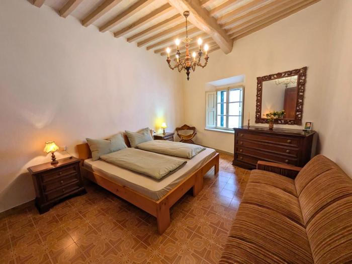 LArco di Bruna - Apartment with View and Garden