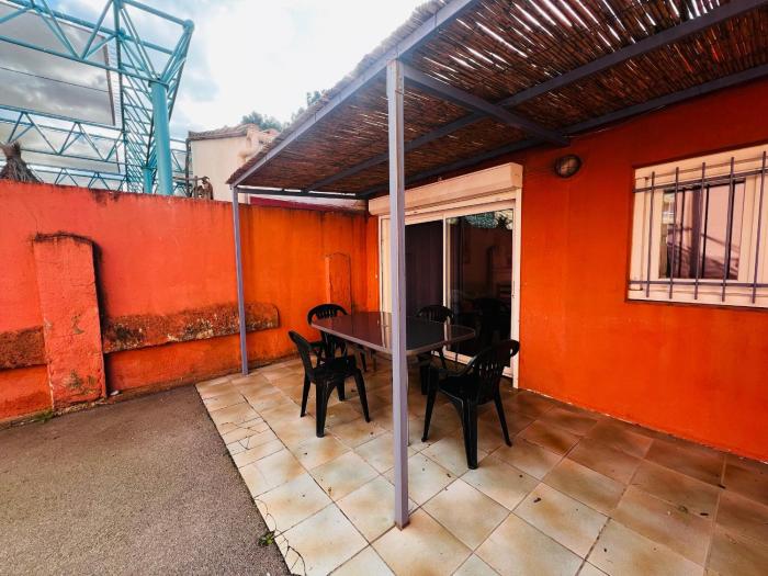 Argelès-sur-Mer T2 en RDC avec Terrasse & Parking Près Plage - FR-1-309-553