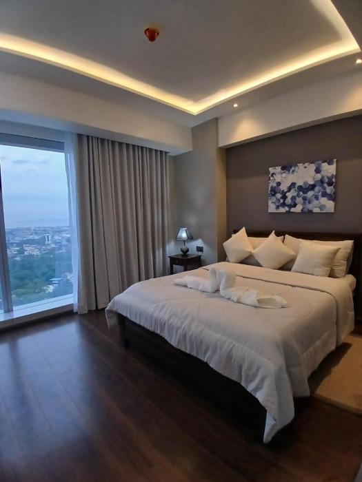 Aeon Tower close to, abreeza mall, sm lanang, church, hospital, g mall, airport