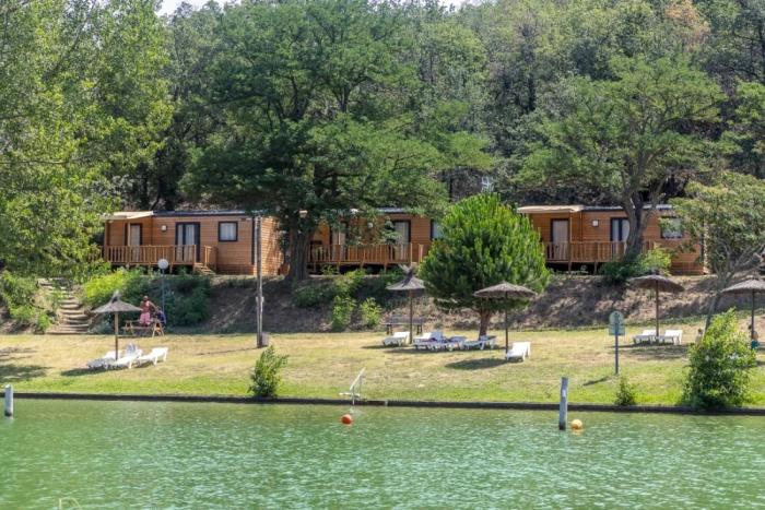 ZEcamping 3 étoiles animaux acceptés en bord de lac